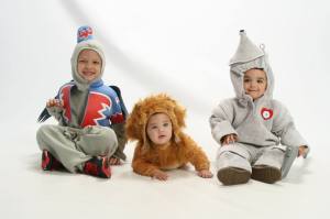 Wizard of Oz Costumes. An unlikely alliance.